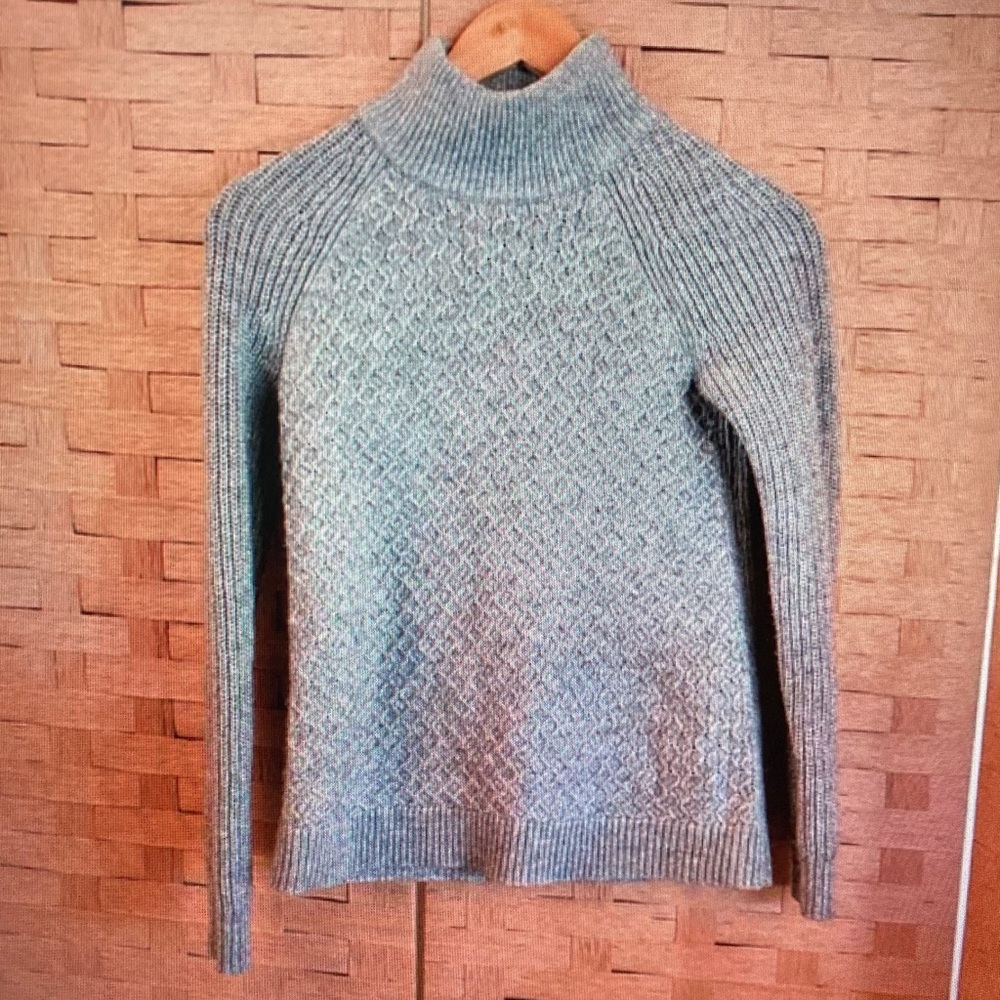 Talbots Heathered Light Gray Mock Neck Textured Sweater